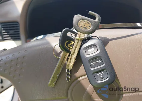 1996 Lexus Sc 400 from USA, damaged, VIN JT8CH32Y9T0051008